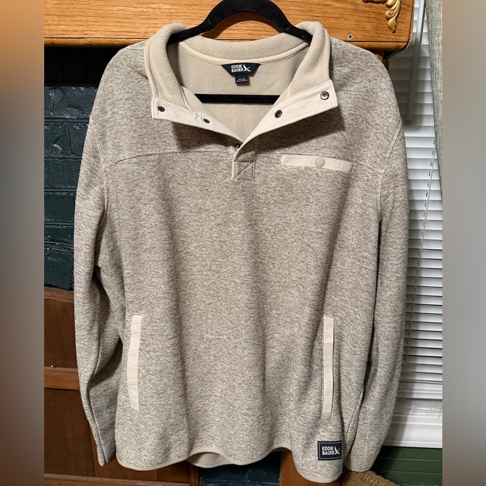 Eddie Bauer Men's Tan Sweater